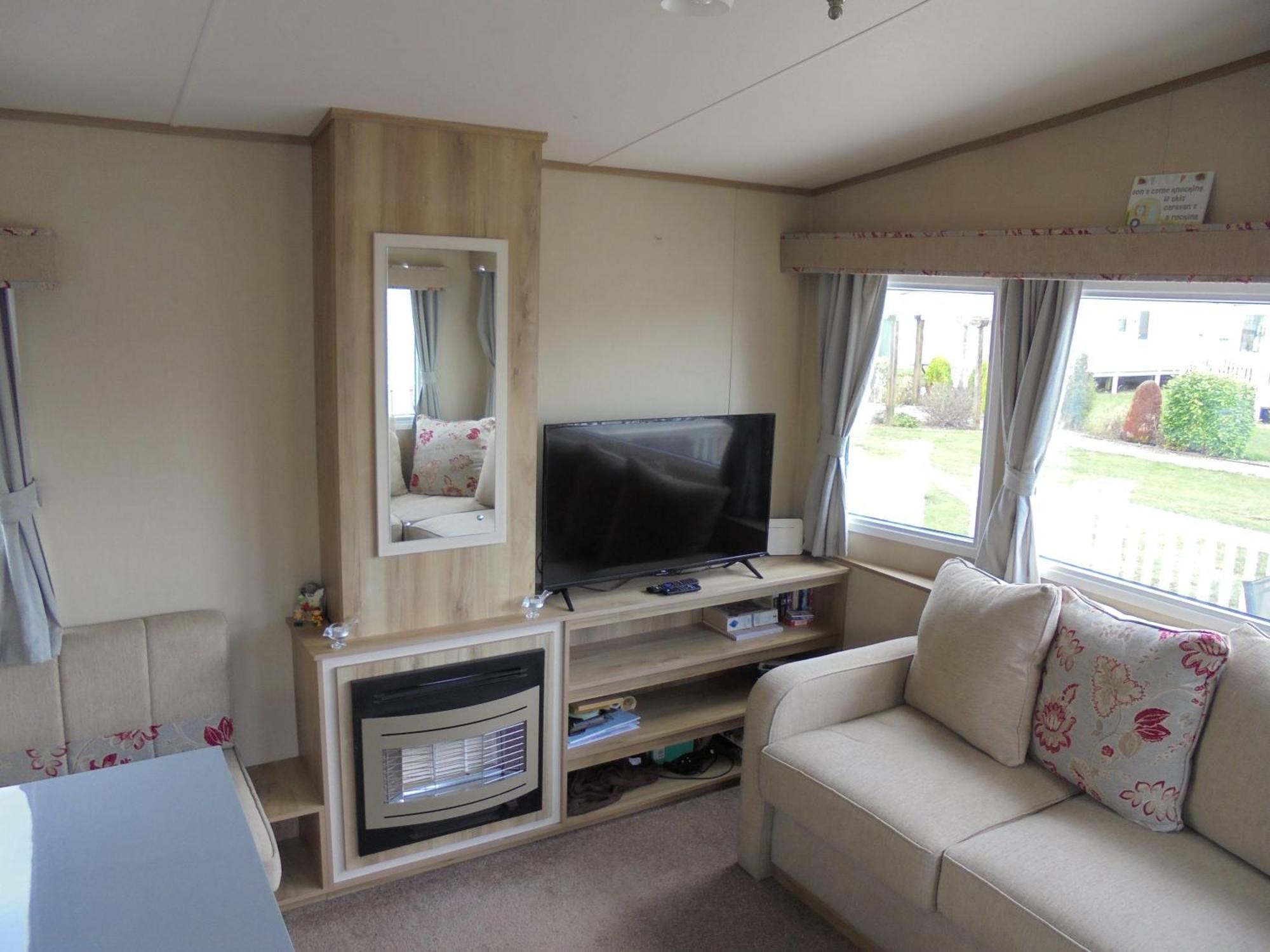 Haven Richmond : Oakley:- 6 Berth Heated Apartment *