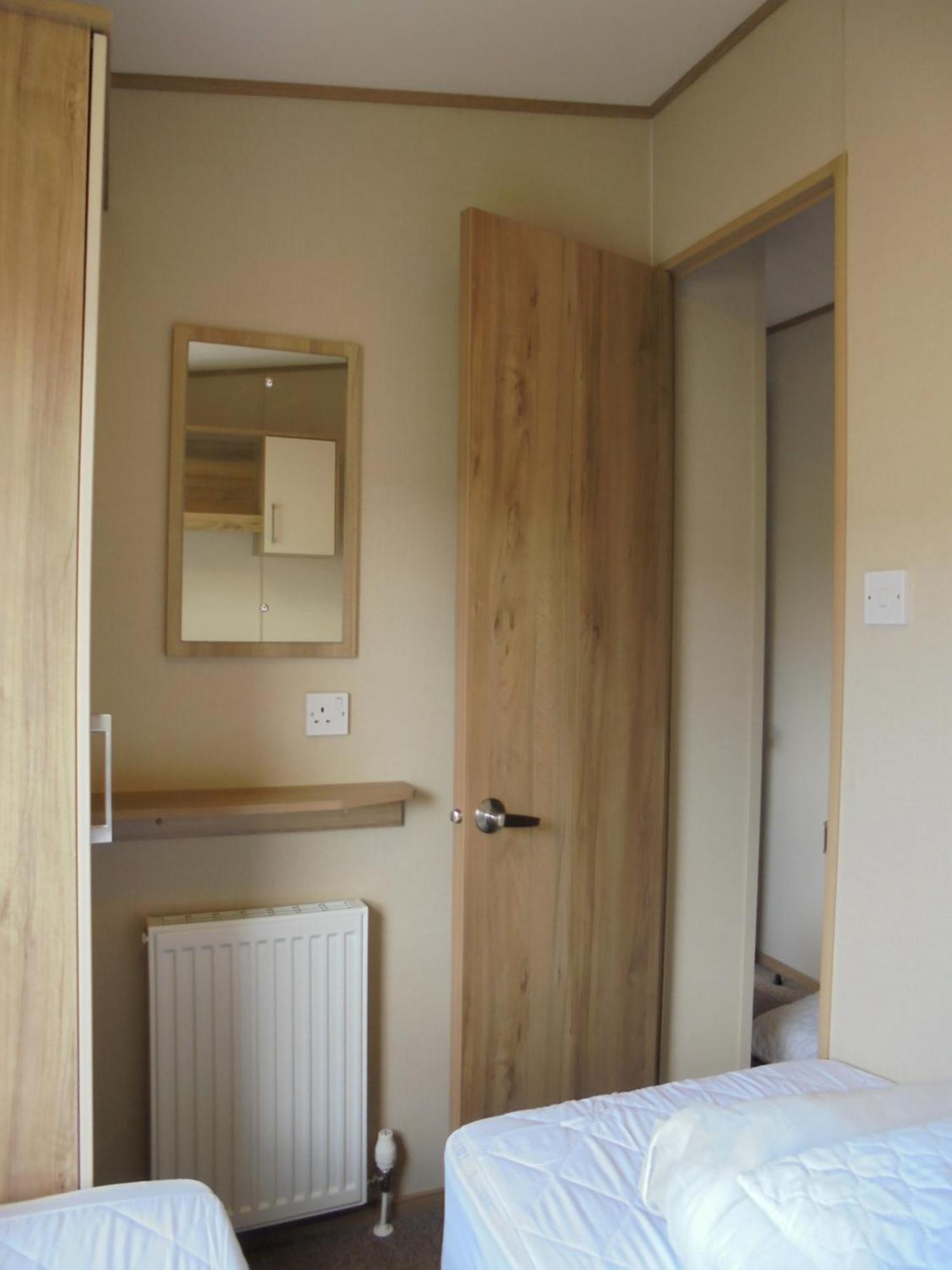 Apartment Haven Richmond : Oakley:- 6 Berth Heated